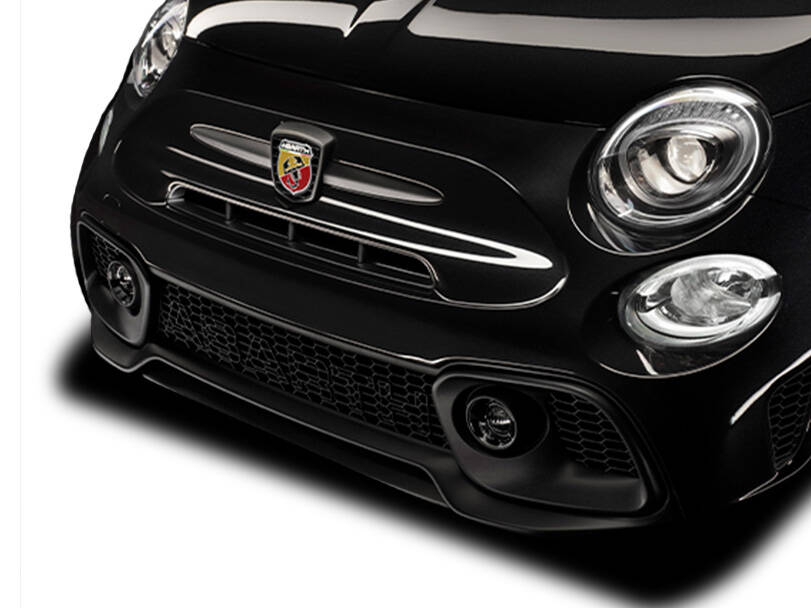 makes.abarth models.695 IMAGE