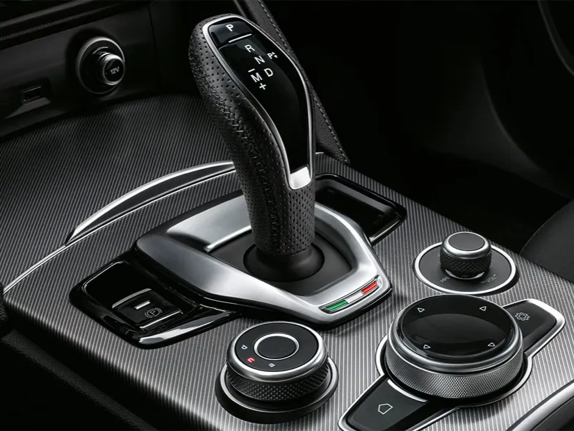 alfa-romeo stelvio IMAGE