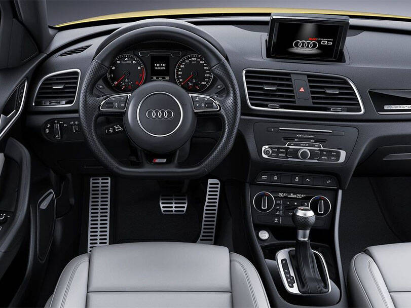 audi q3 IMAGE