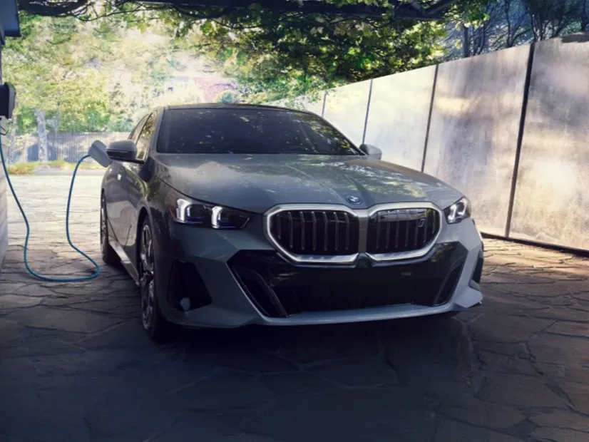 bmw i5 IMAGE