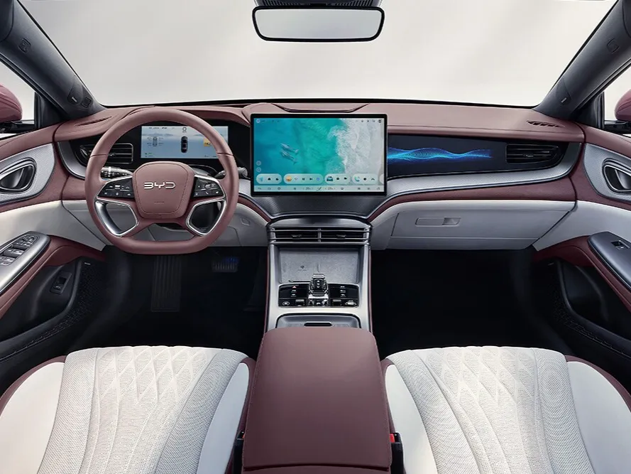 makes.byd models.seal-7 IMAGE