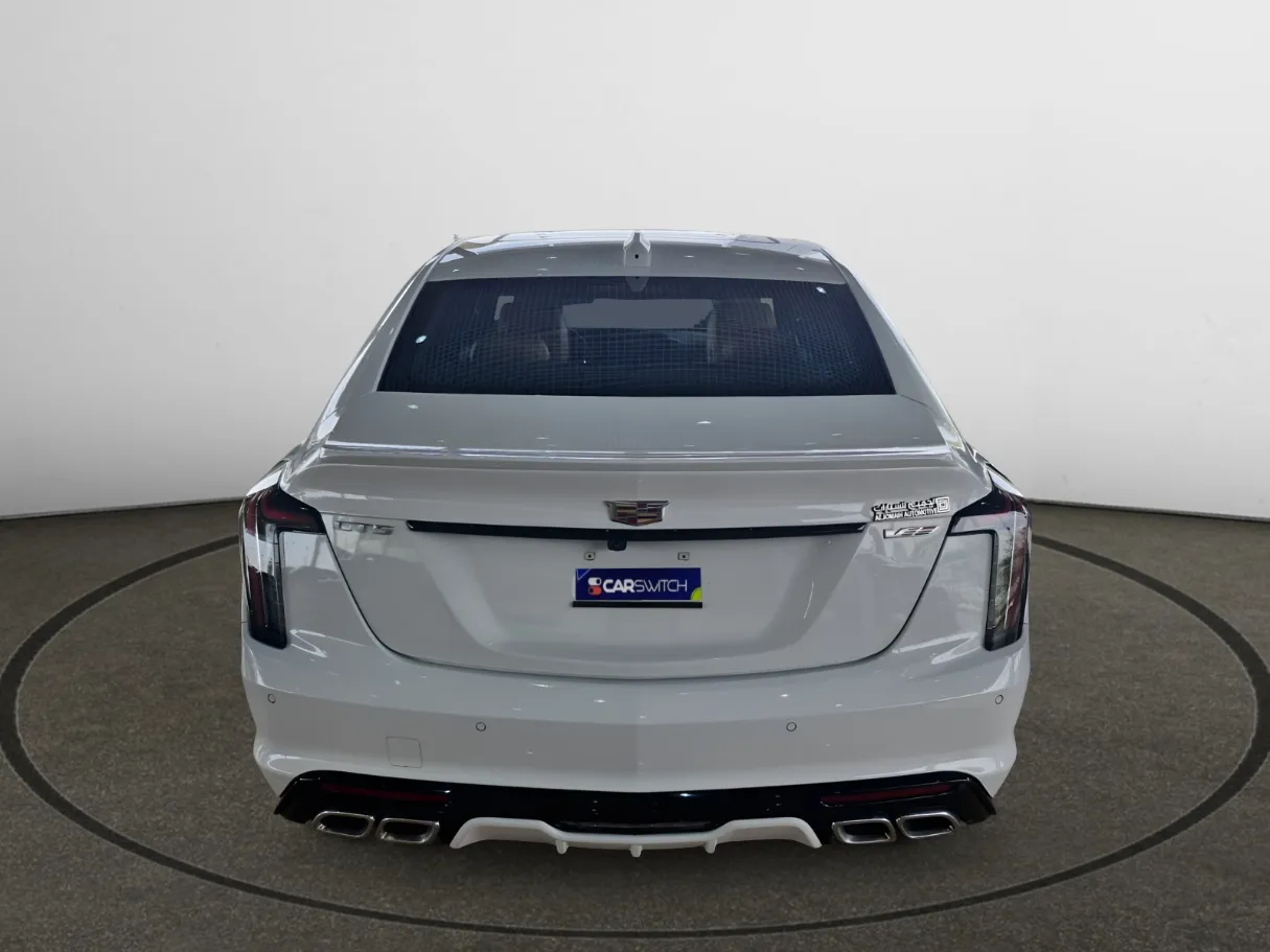 cadillac cts IMAGE
