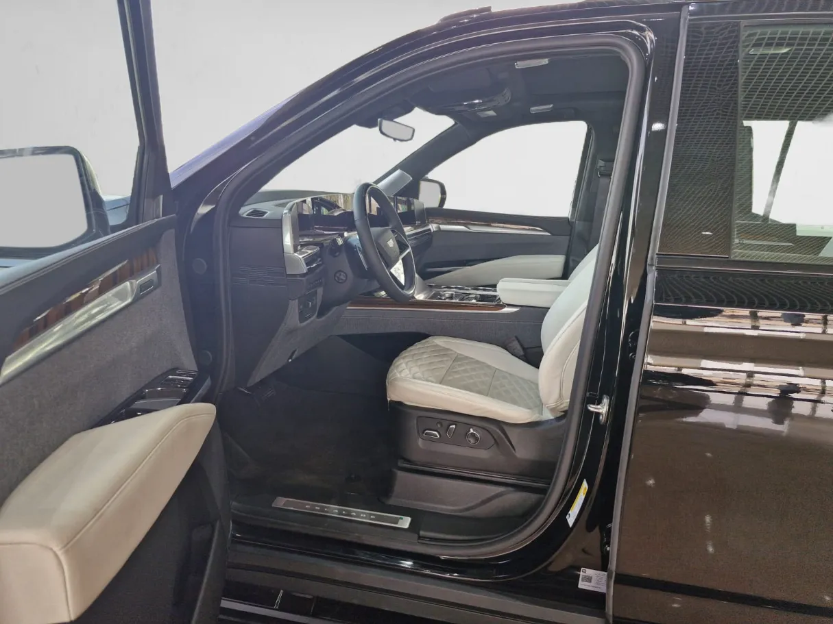 cadillac escalade IMAGE