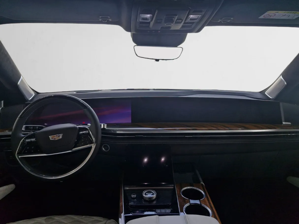 cadillac escalade IMAGE