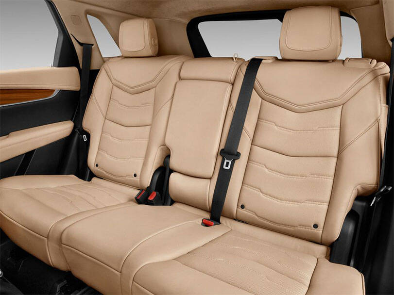 makes.cadillac models.xt5 IMAGE