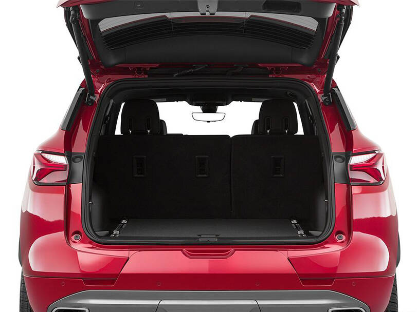 makes.chevrolet models.blazer IMAGE