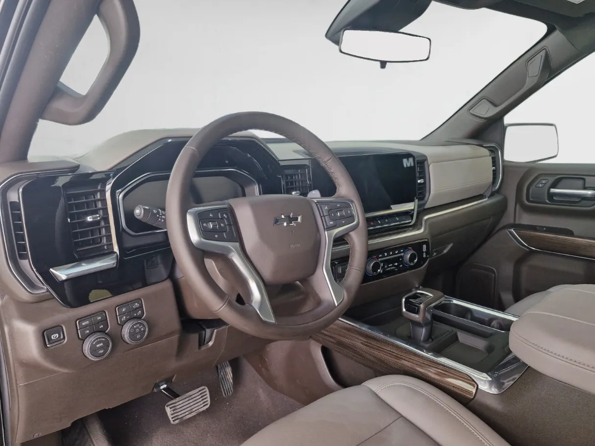 chevrolet silverado IMAGE