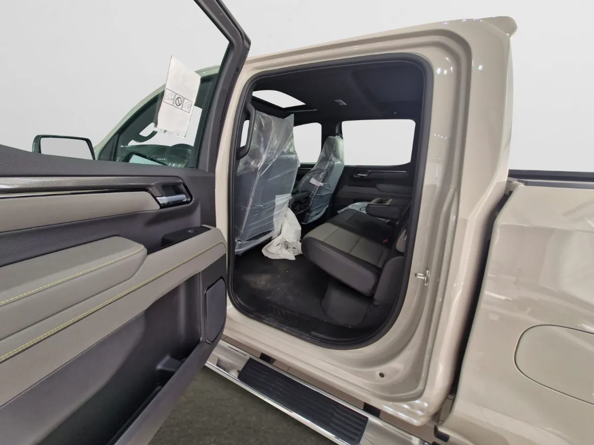 chevrolet silverado IMAGE