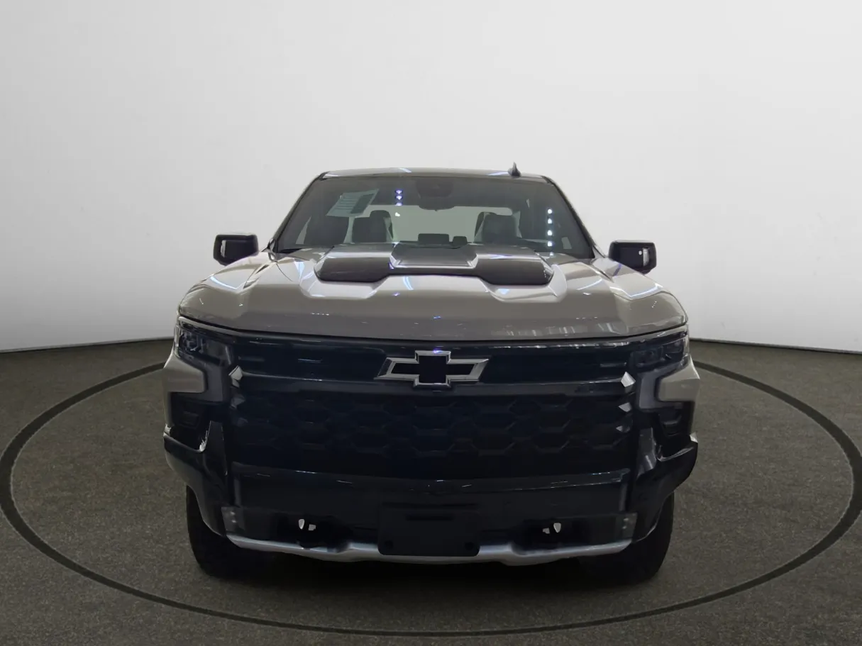 chevrolet silverado IMAGE