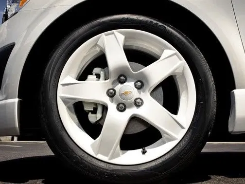 chevrolet sonic IMAGE