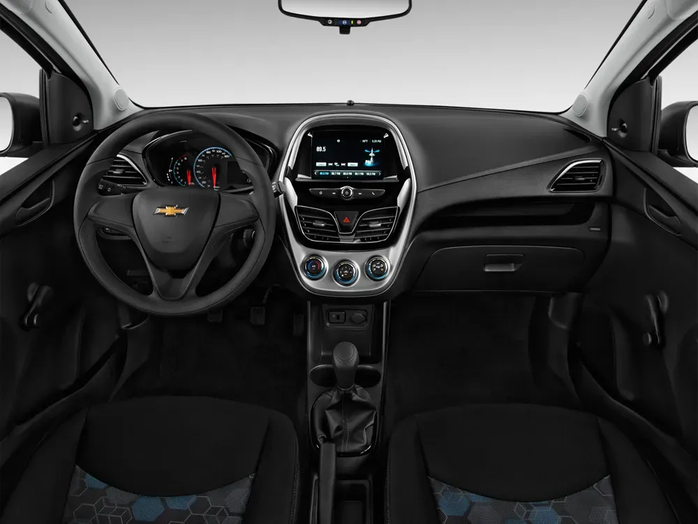 makes.chevrolet models.spark IMAGE