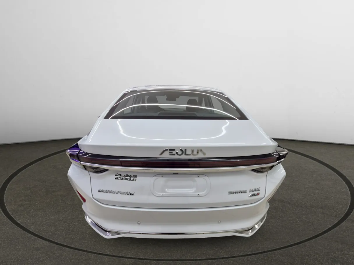 makes.dongfeng models.shine-max IMAGE