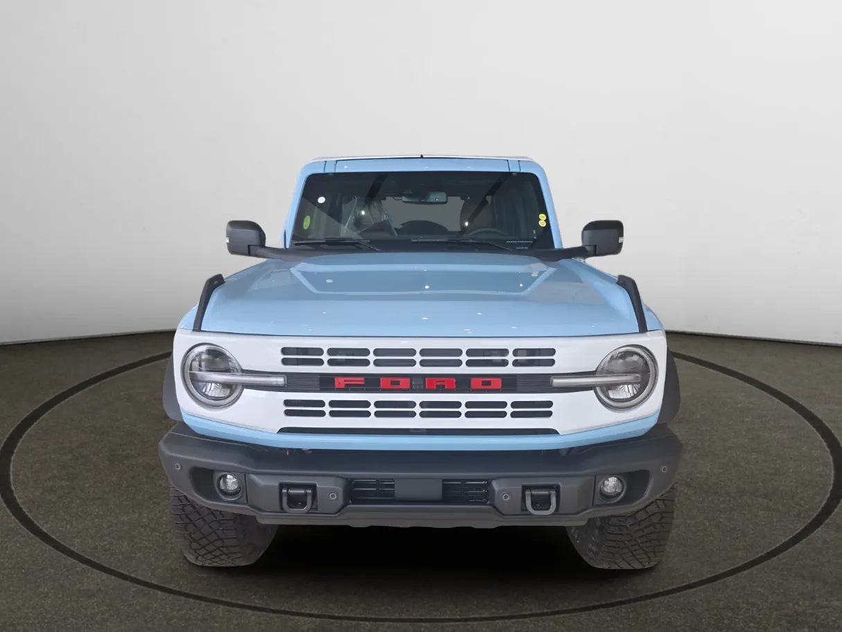ford bronco IMAGE