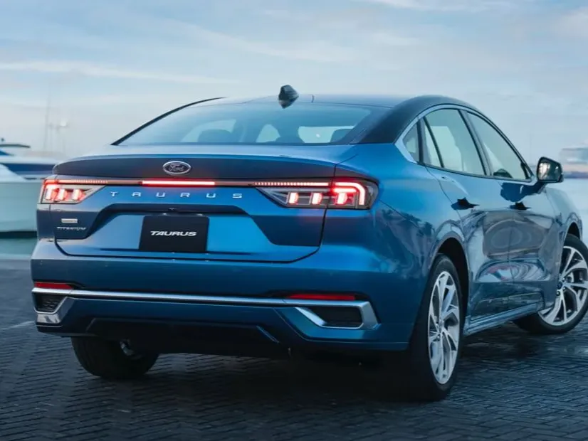 makes.ford models.taurus IMAGE