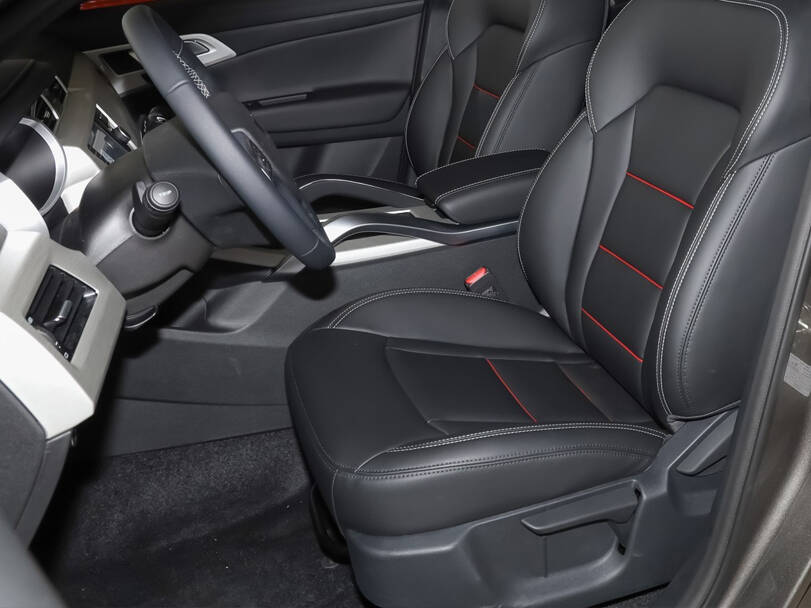 makes.geely models.azkarra IMAGE