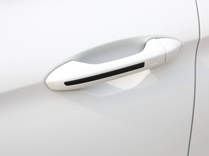 makes.geely models.binray IMAGE