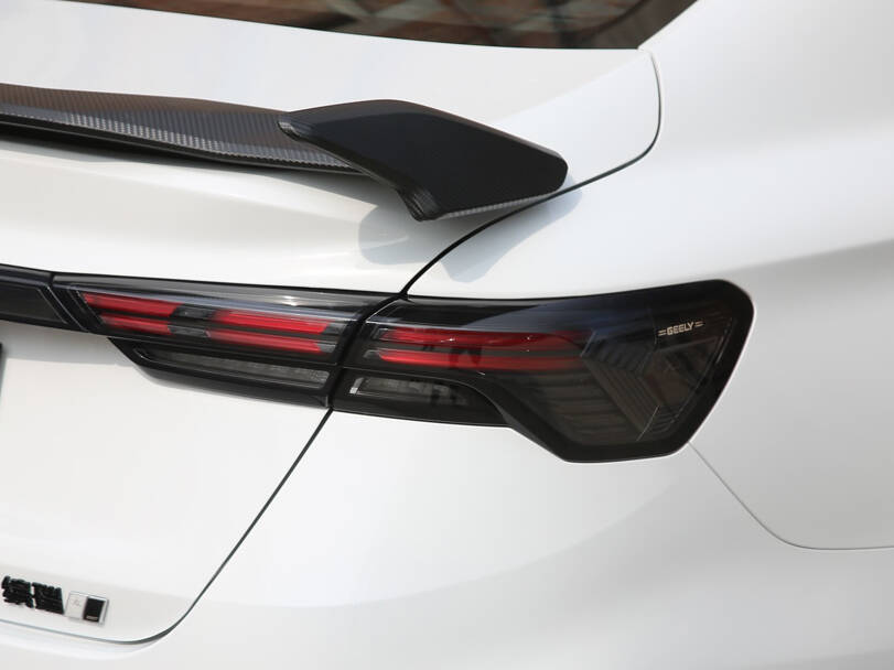 makes.geely models.binray IMAGE