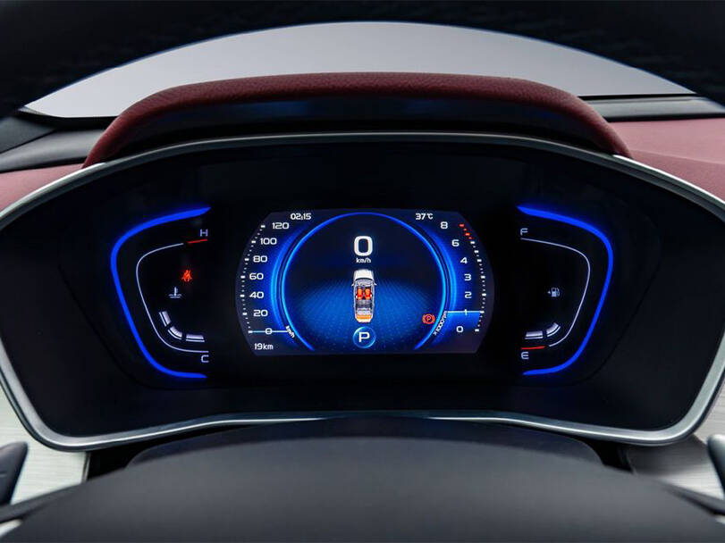 makes.geely models.coolray IMAGE