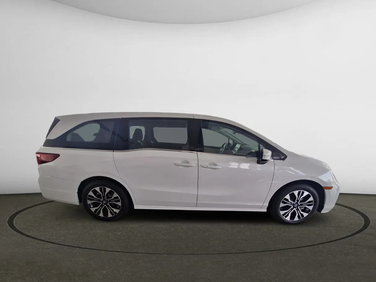 makes.honda model_series.odyssey IMAGE