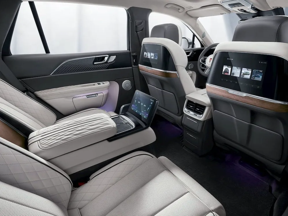 makes.hongqi models.e-hs9 IMAGE