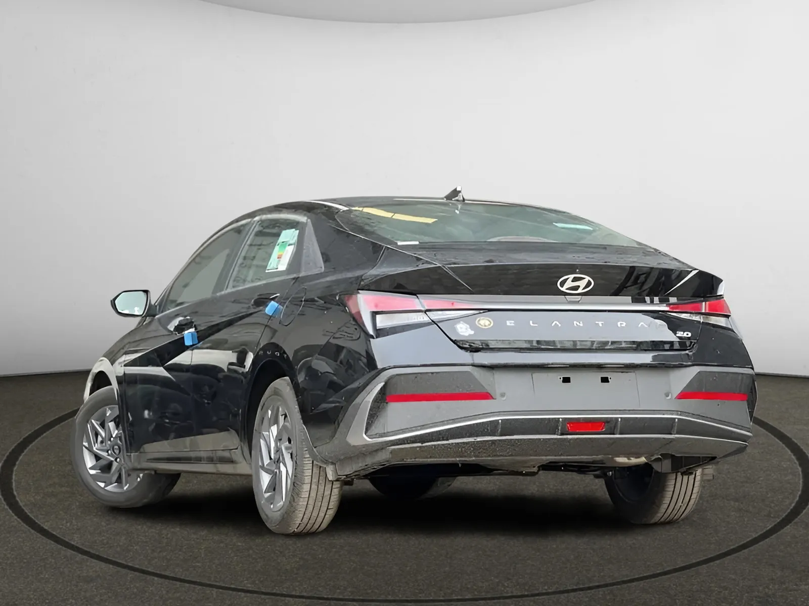 makes.hyundai models.elantra IMAGE