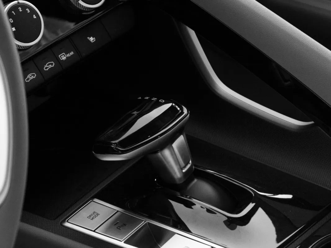 hyundai elantra IMAGE