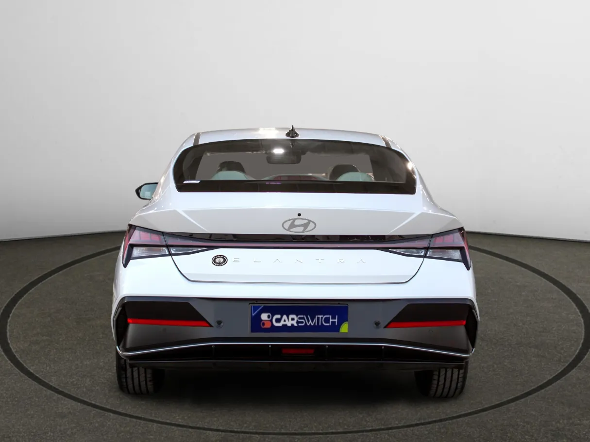 hyundai elantra IMAGE