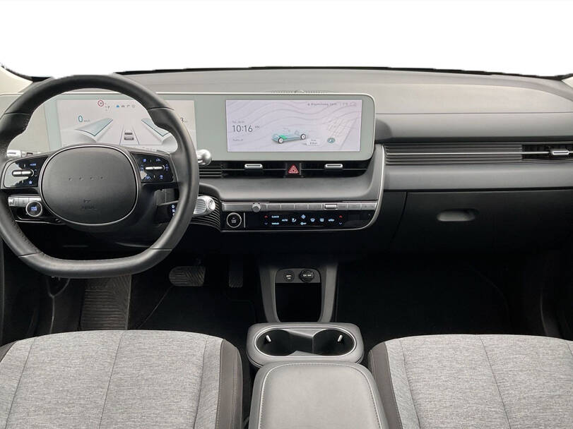 hyundai ioniq IMAGE