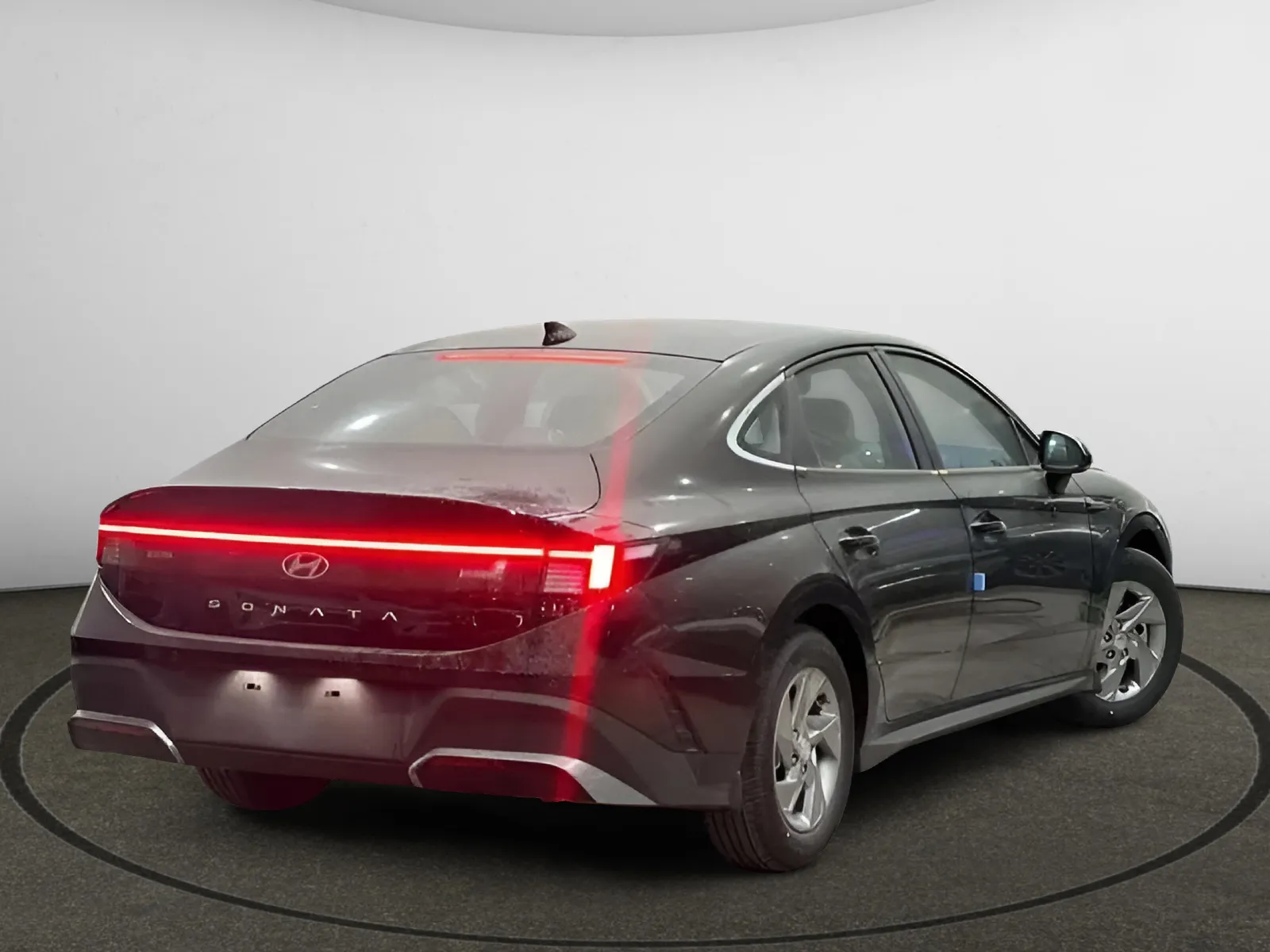 hyundai sonata IMAGE