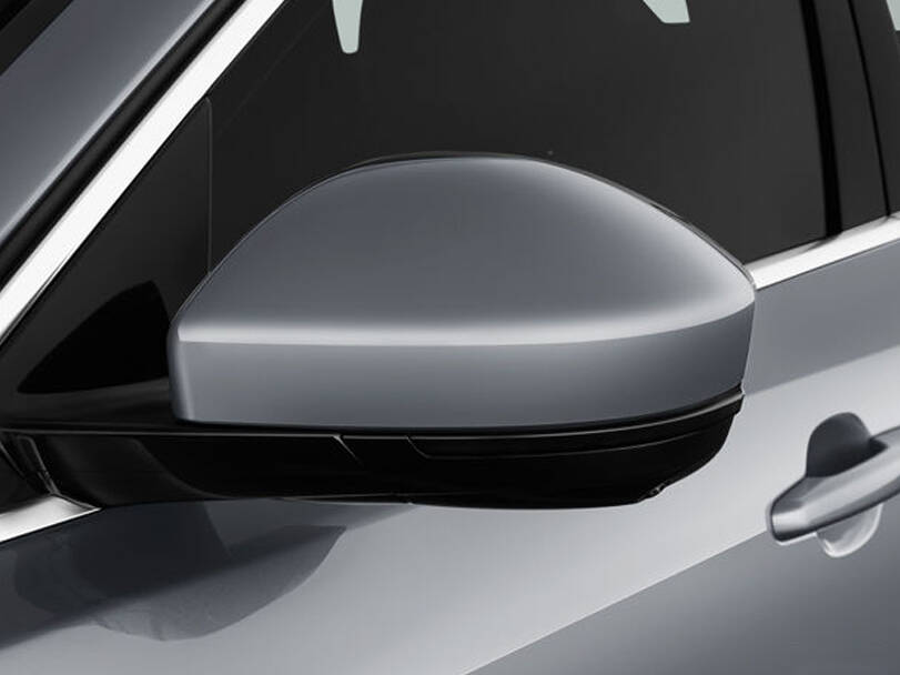 makes.jaguar models.f-pace IMAGE