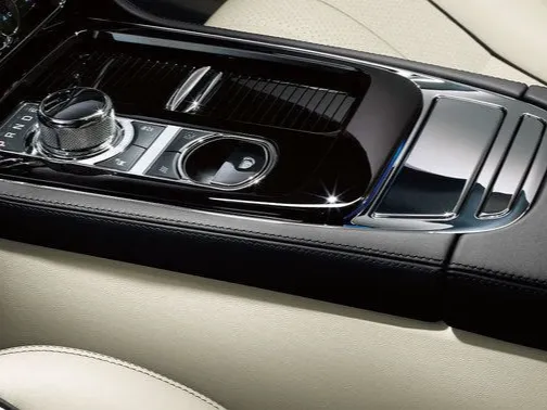 makes.jaguar model_series.xj IMAGE