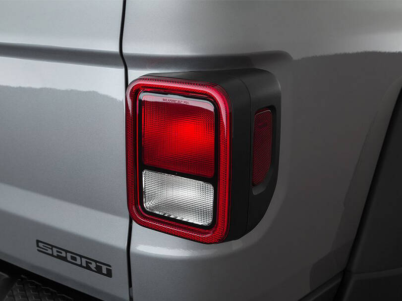 jeep gladiator IMAGE