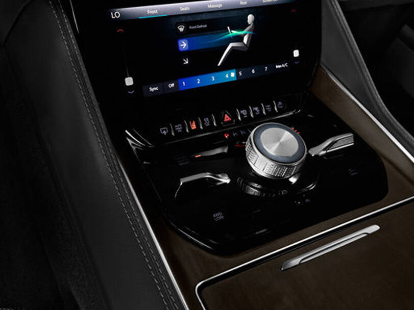 jeep grand-wagoneer IMAGE