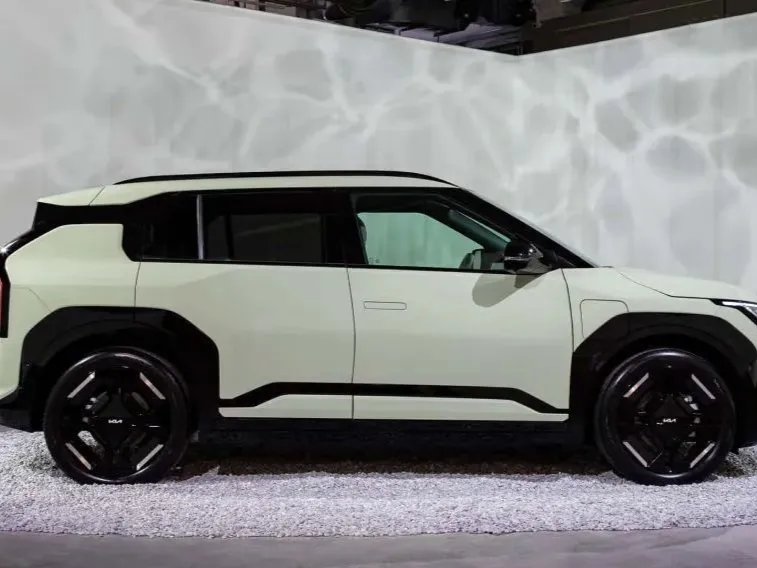 kia ev3 IMAGE