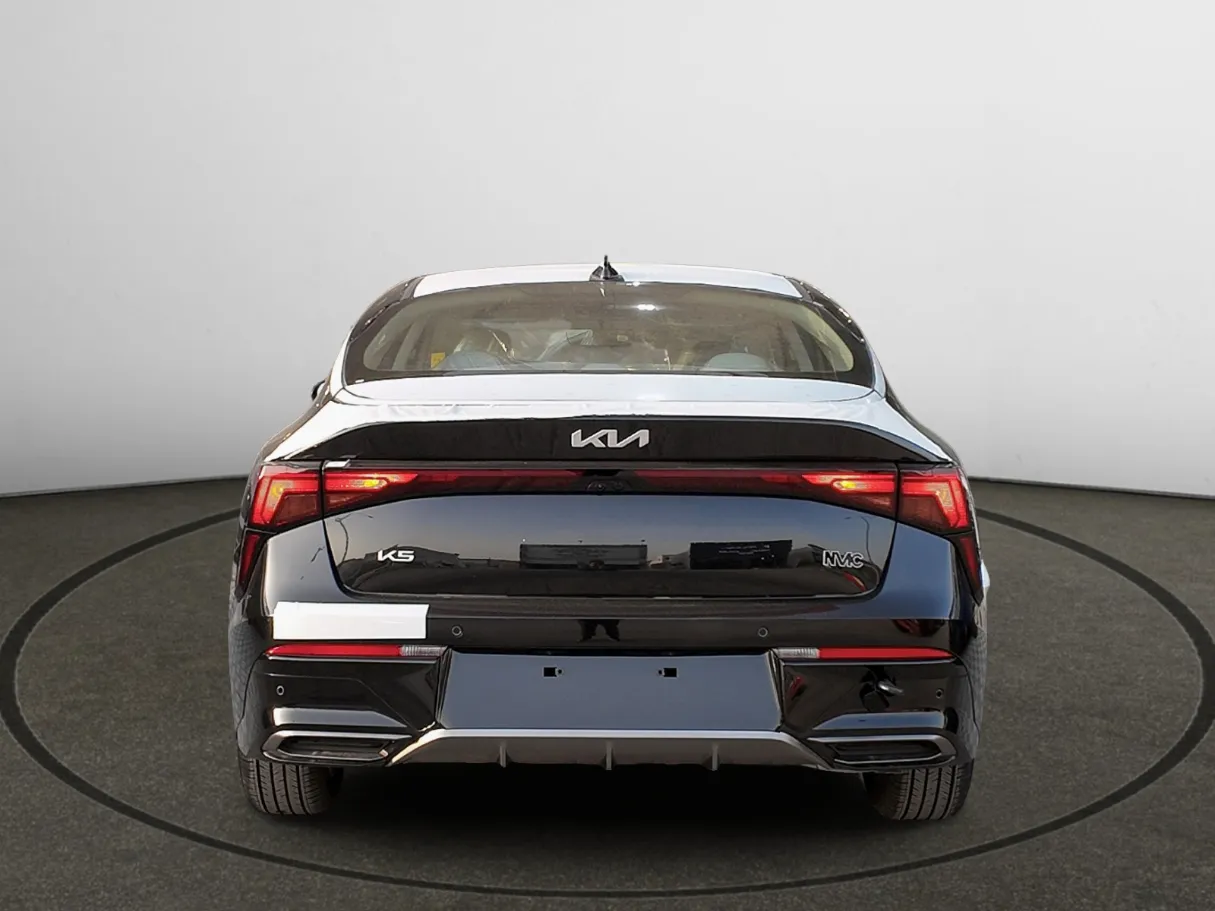 kia k5 IMAGE