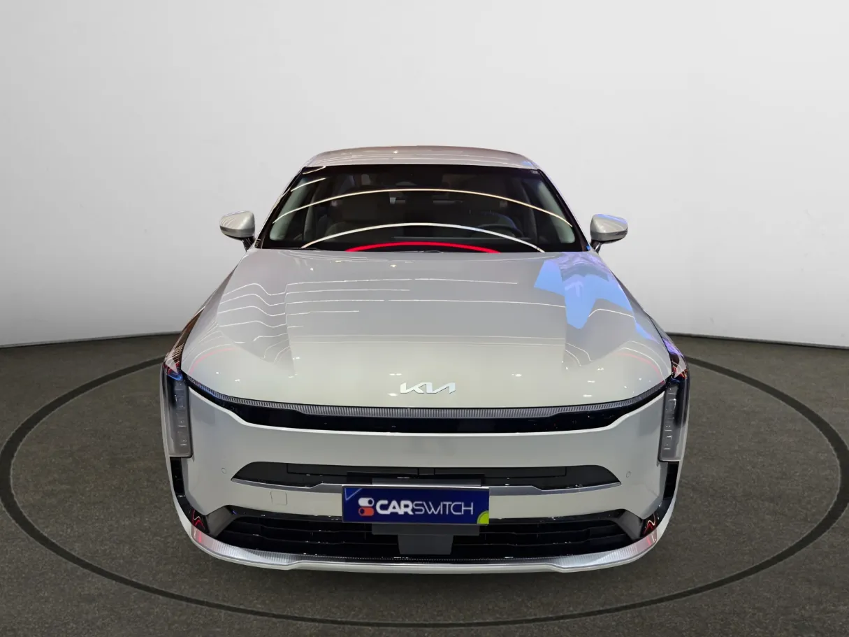 kia k8 IMAGE