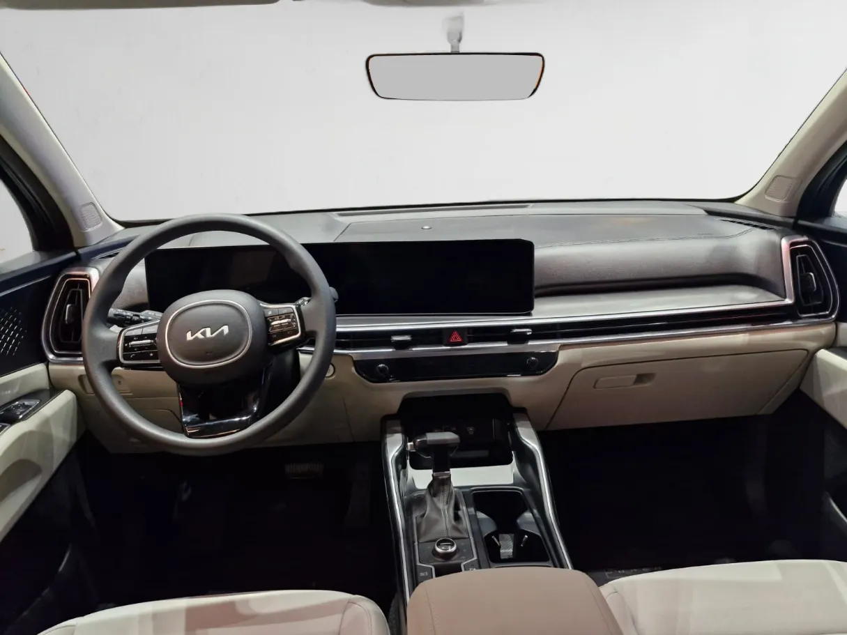 makes.kia models.sorento IMAGE
