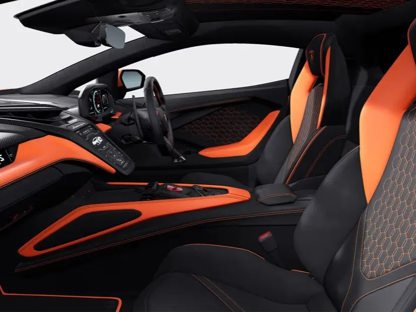lamborghini revuelto IMAGE