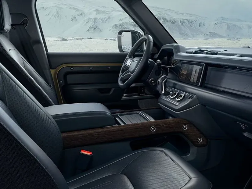 land-rover defender IMAGE