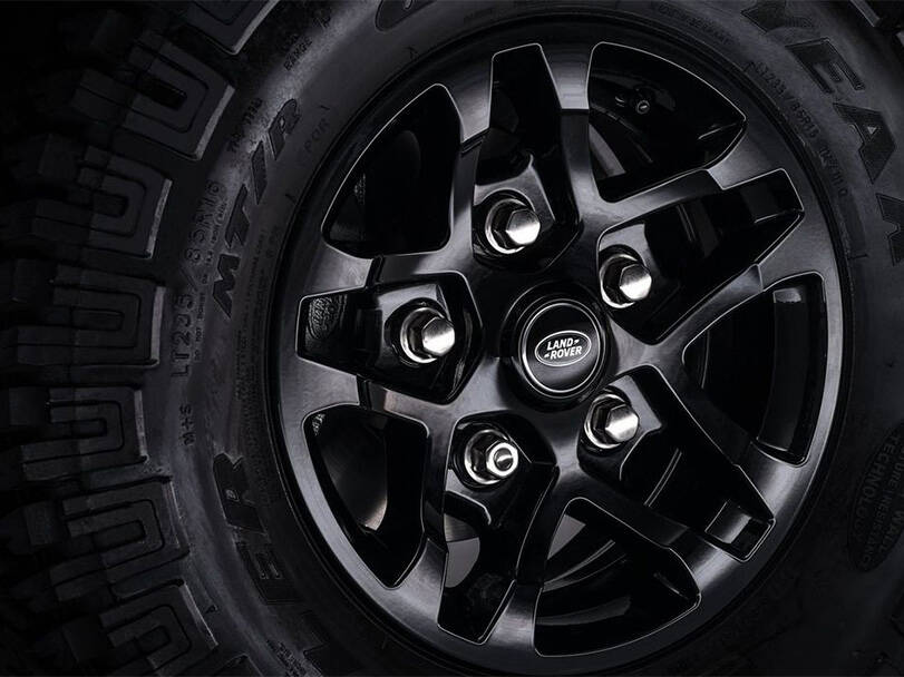 land-rover defender IMAGE