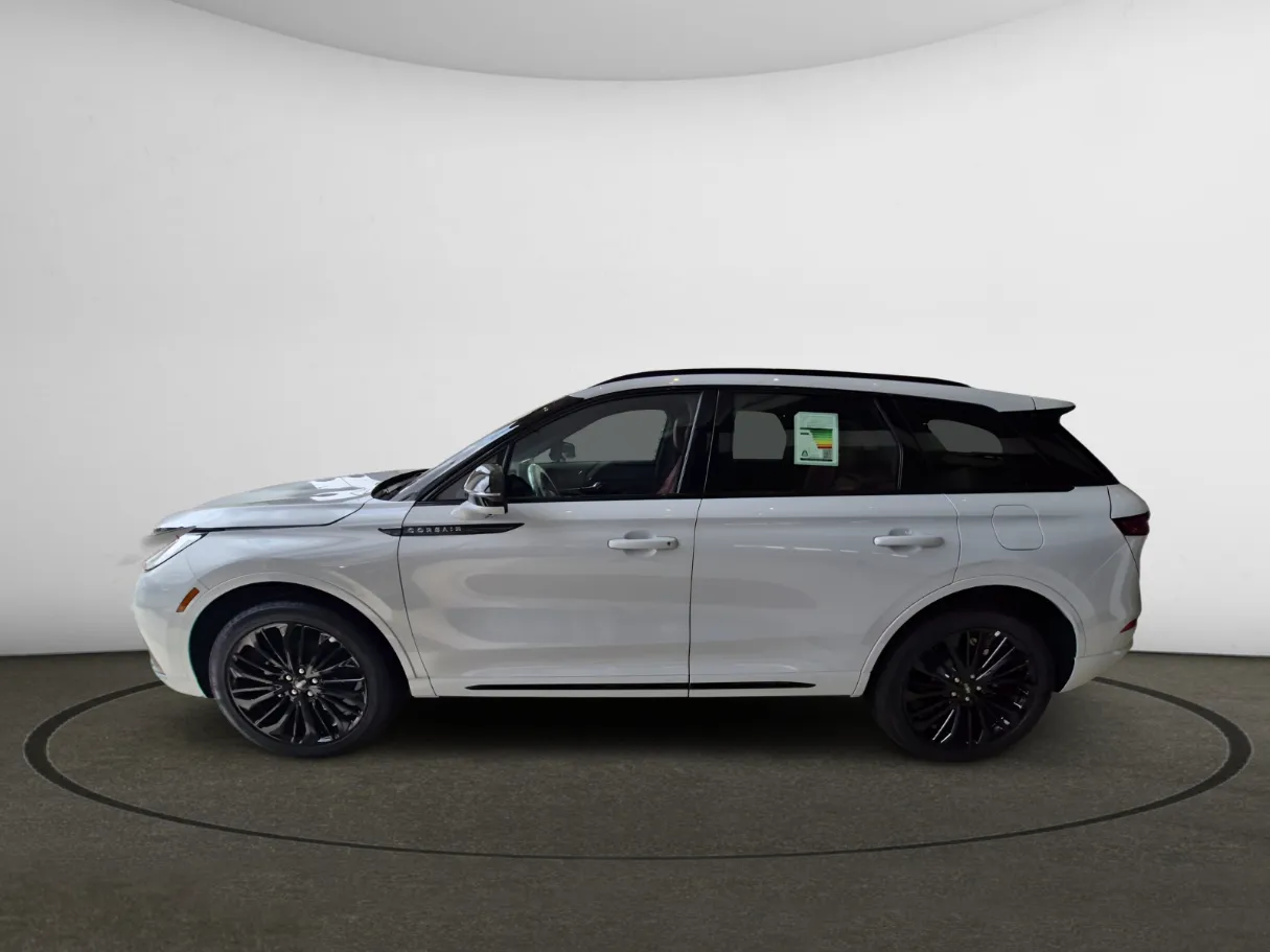 lincoln corsair IMAGE