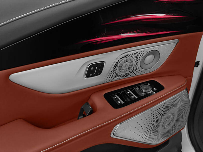 makes.lincoln models.nautilus IMAGE