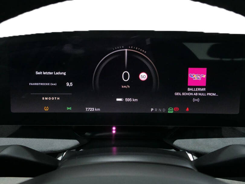 makes.lucid models.air IMAGE