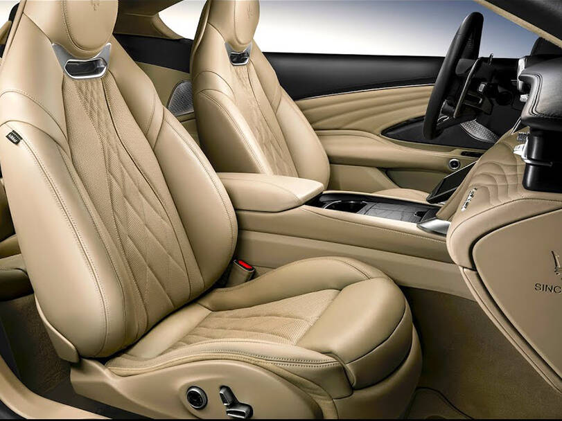 maserati grancabrio IMAGE