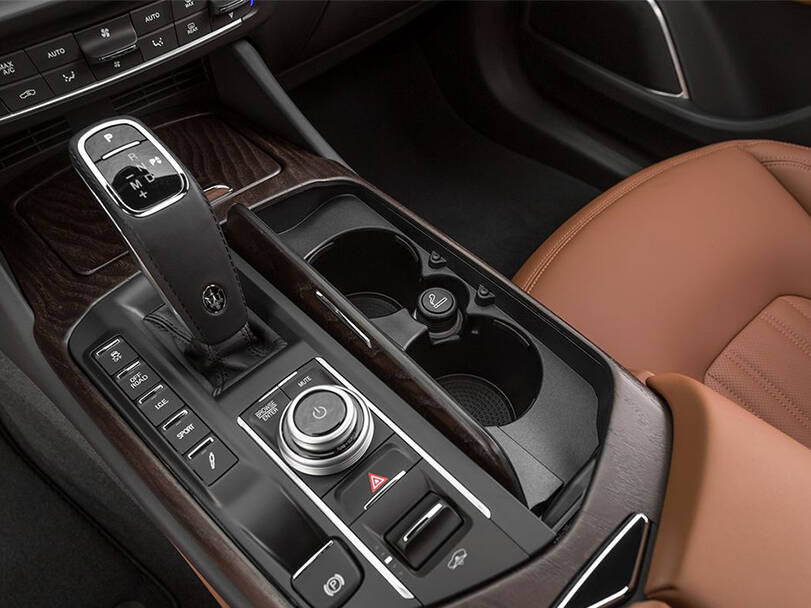 maserati levante IMAGE