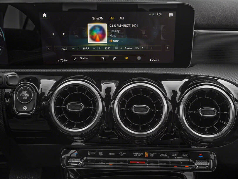 mercedes a35-amg IMAGE