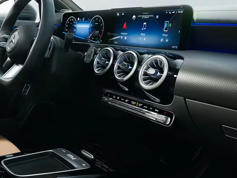 mercedes cla35-amg IMAGE