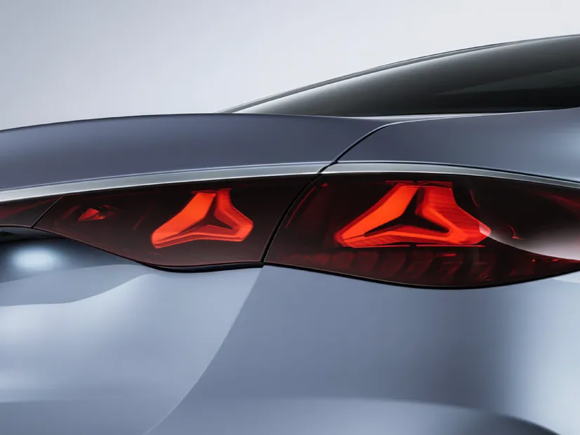 mercedes e-class IMAGE