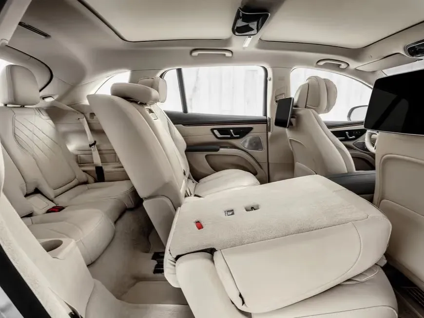 makes.mercedes models.eqs680-maybach IMAGE