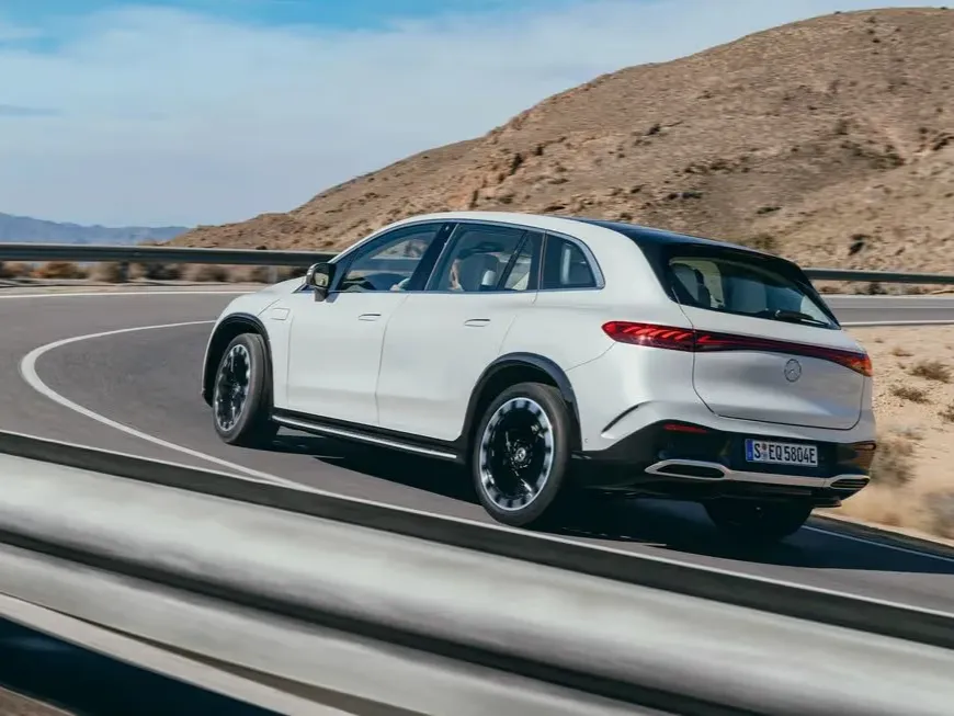 makes.mercedes models.eqs680-maybach IMAGE